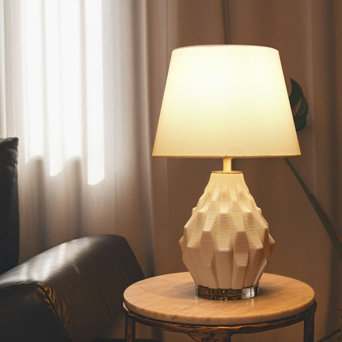 Lightsin 3D Pure White Polygonal Textured Ceramic Table Lamp with Fabric Shade
