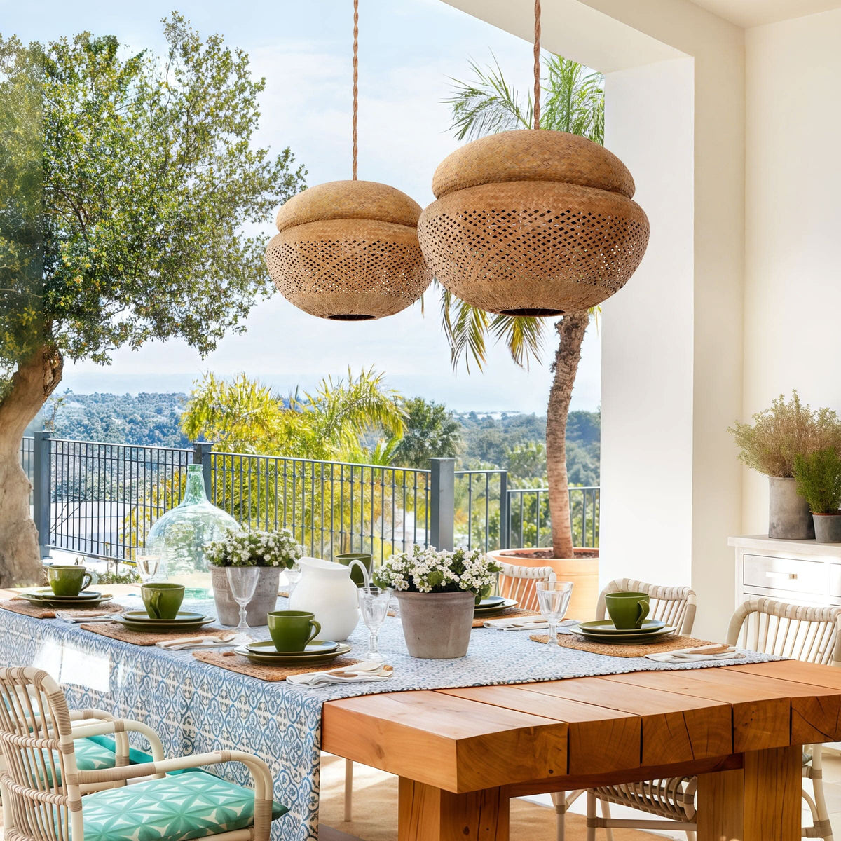Lightsin Handwoven Natural Bulrush Pendant Ceiling Light with Pot Lid-Inspired Design