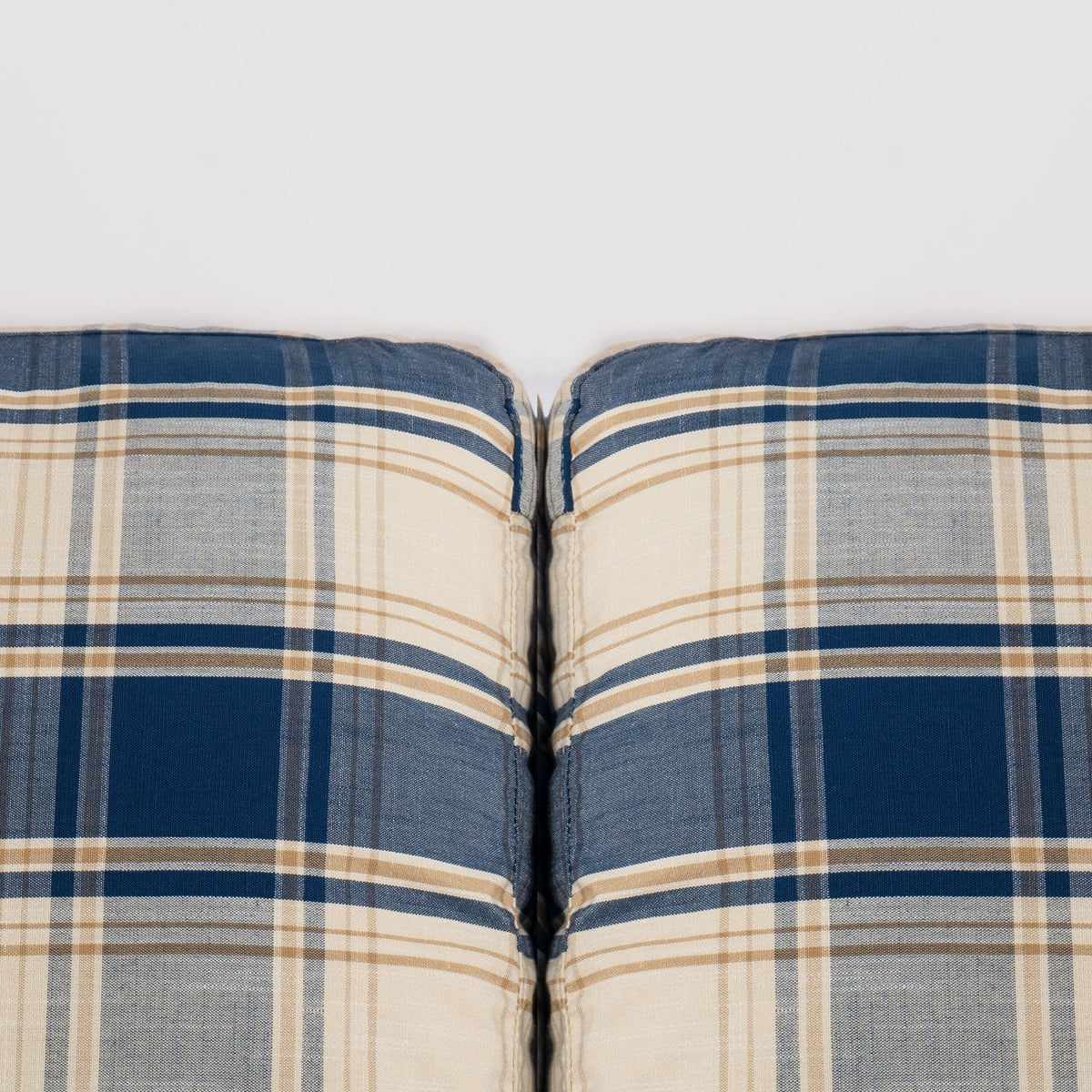 Cottonfy Classic Checked Sofa with Removable Covers