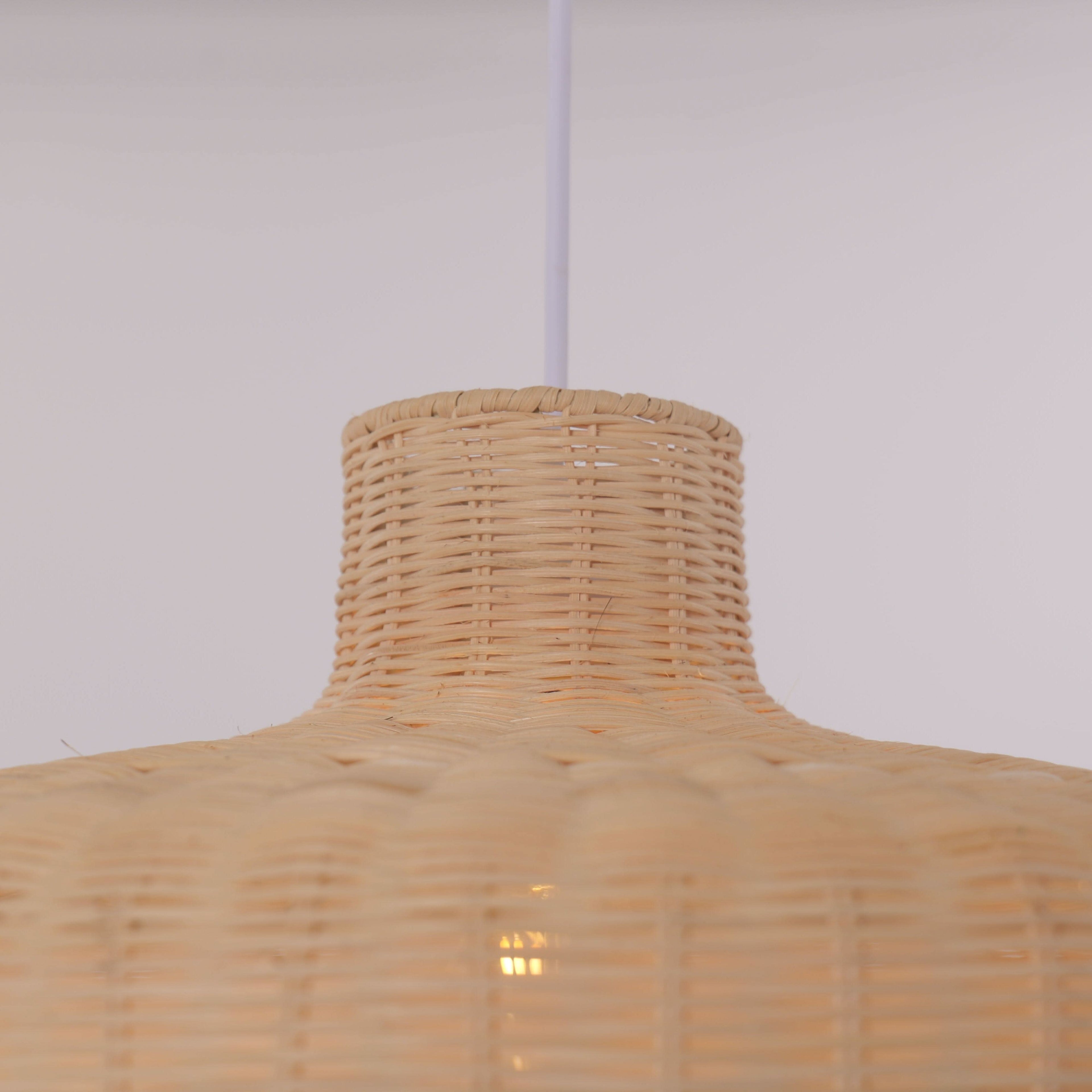 Lightsin Flat Teapot-Shaped Japanese Rattan Pendant Light – Natural Elegance