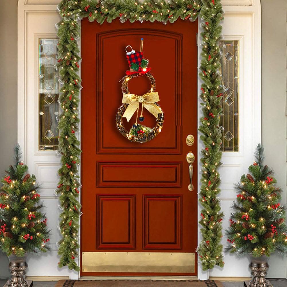 Christmas Snowman Wreath 40x20cm with LED Lights