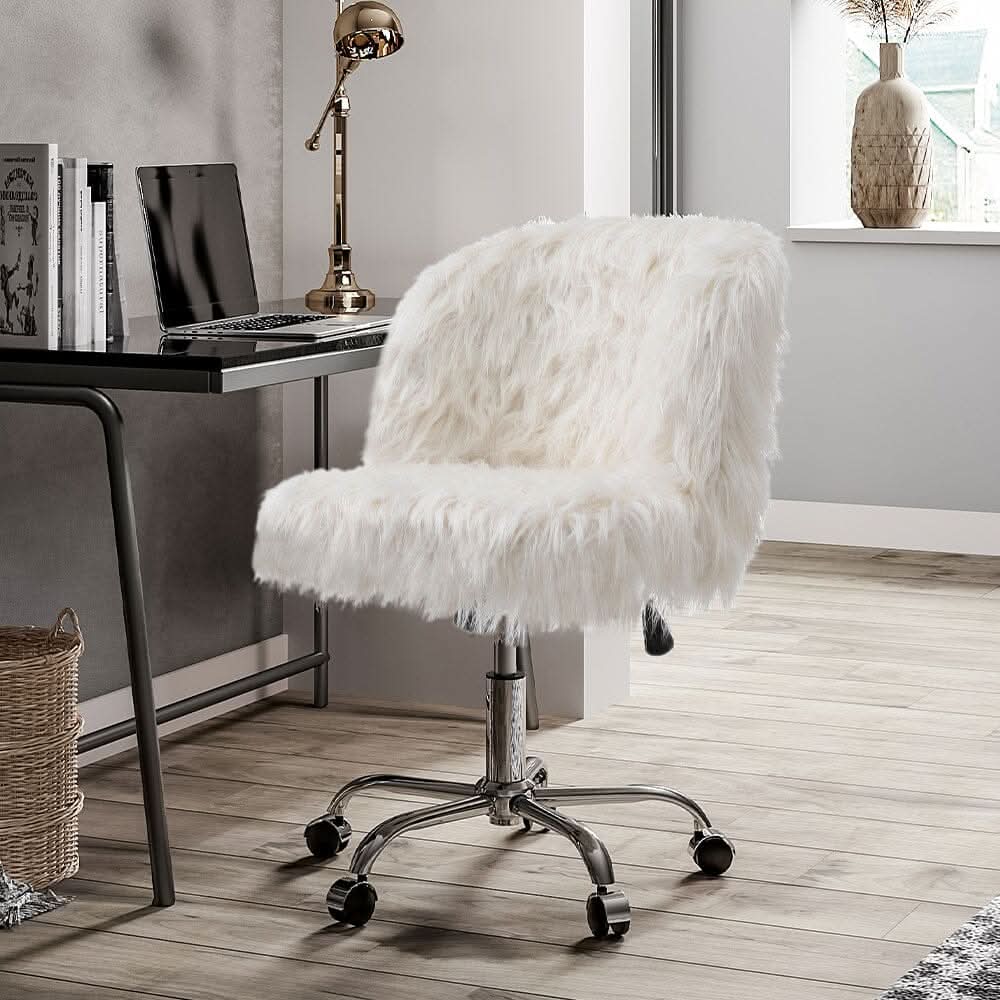 Elegant White Office Chair with Chrome Star Base