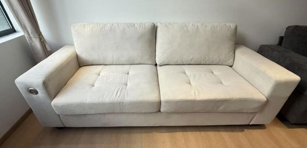 Three-Seater Two-Seat Sofa with USB Ports and Chenille Upholstery