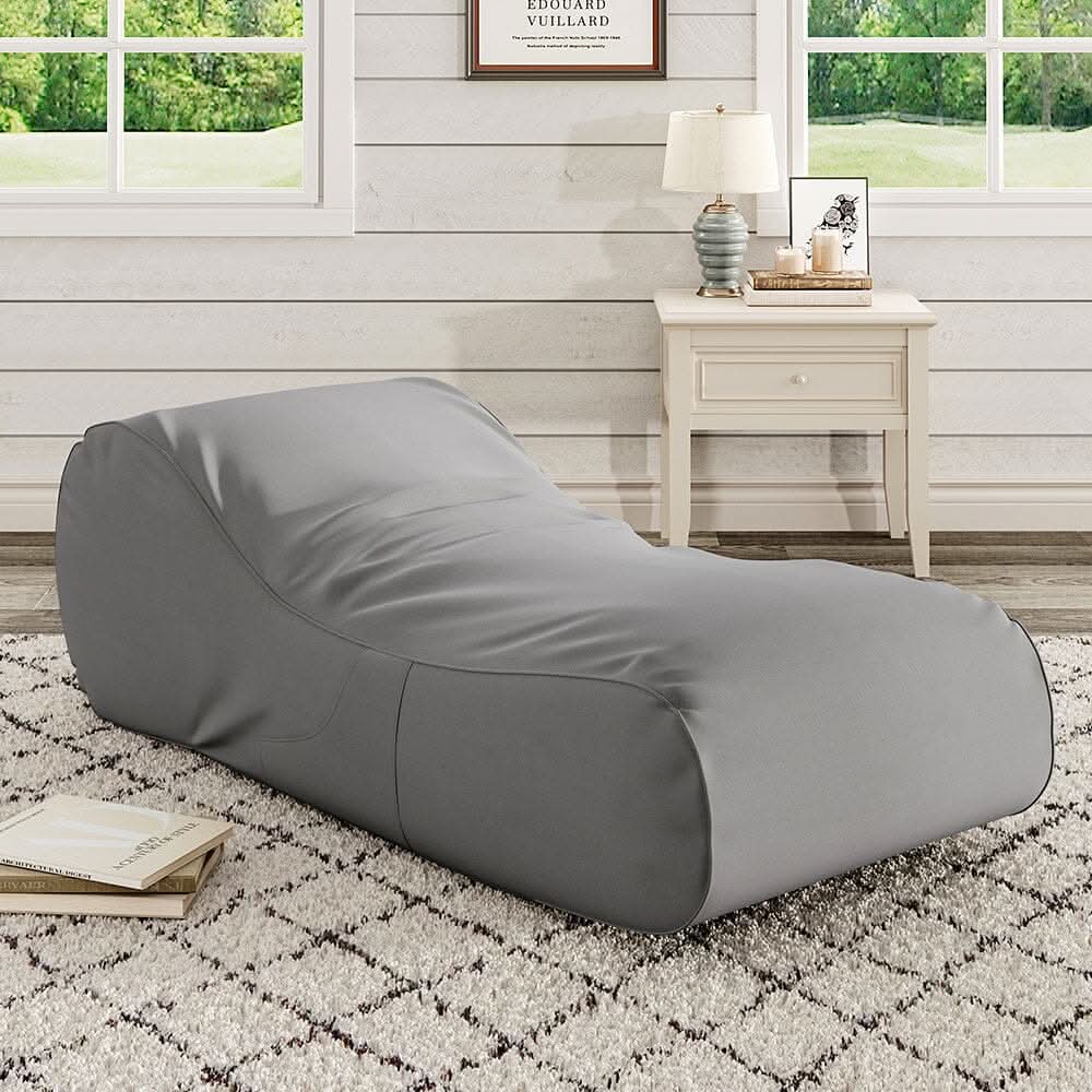 Dense Filling Comfy Lounger for Living Room