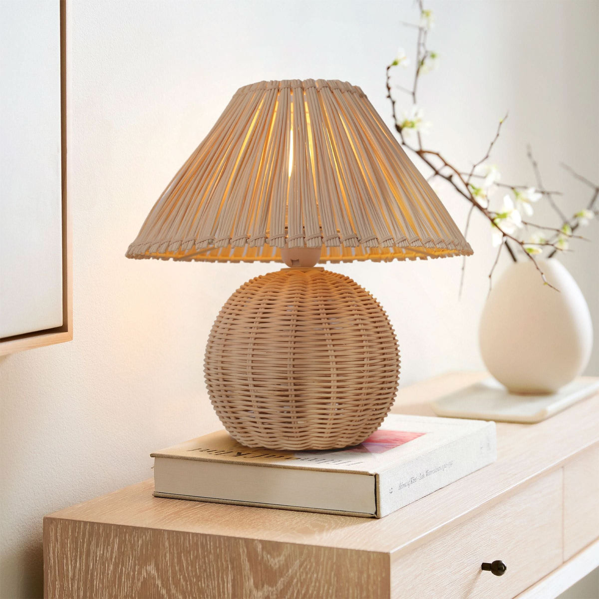 Lightsin Eco-friendly Handwoven Rattan Table Lamp
